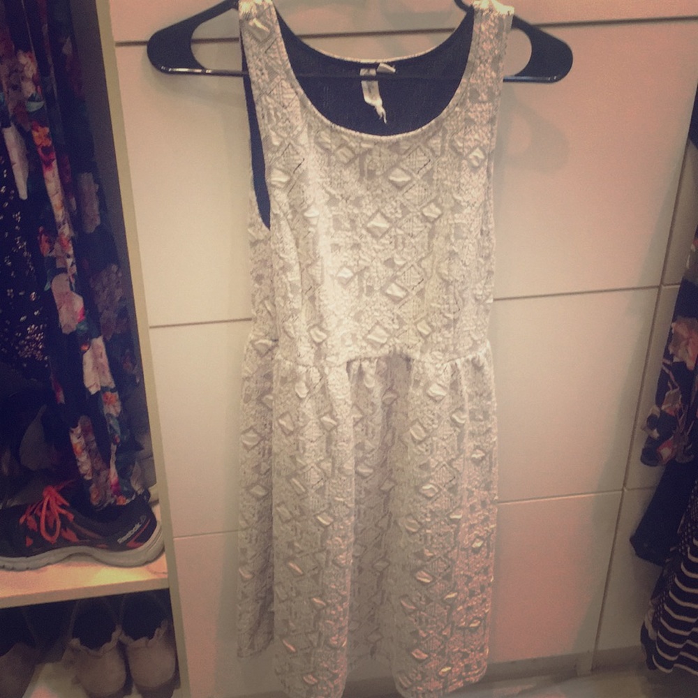 Fitted waist dress